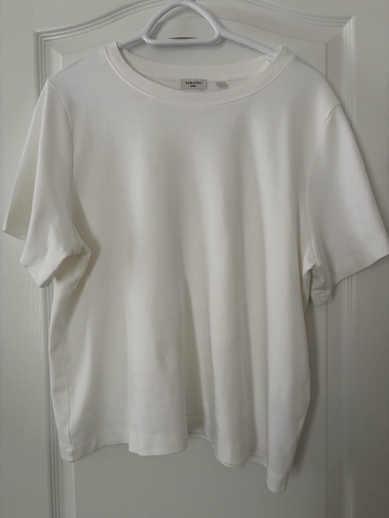 Babaton Tops - Babaton White Short Sleeve Tee